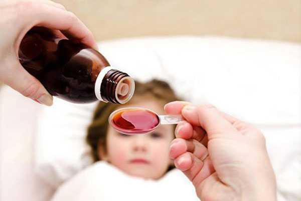Prospan bào chế dạng siro lỏng dễ uống cho trẻ sơ sinh