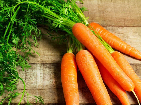 Cà rốt chứa falcarinol giúp giảm ho